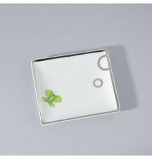 THG CAPUCINE VERT DECOR PLATINE Поднос керамический 122х110 мм., настольный, small size, декор платина/зеленый, цвет: белый. A7E-A02-4612