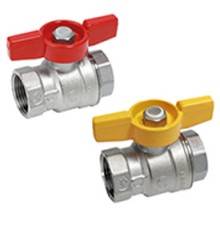 Краны шаровые Кран шаровой, R851, 1/2, ВВ, ручка-бабочка красная, хромированный GIA R851X023