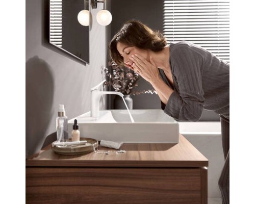 Hansgrohe Vivenis Смеситель для раковины, на 1 отв., излив: 17.4см., цвет: белый. 75022700 Hansgrohe Vivenis Смеситель для раковины, на 1 отв., излив: 17.4см., цвет: белый. 75022700