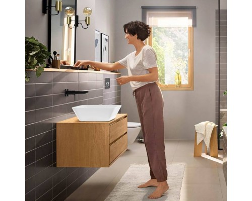 Hansgrohe Rebris E Смеситель для раковины, настенный, цвет: черный матовый. 72568670 Hansgrohe Rebris E Смеситель для раковины, настенный, цвет: черный матовый. 72568670