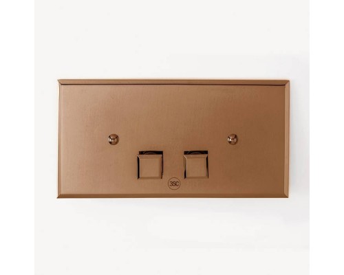 3SC SQUARE pLAQUE Клавиша смыва для бачков Geberit UP320/720, 33x2,5xh17, материал: латунь, цвет: бронза . SQL00BS 3SC SQUARE pLAQUE Клавиша смыва для бачков Geberit UP320/720, 33x2,5xh17, материал: латунь, цвет: бронза . SQL00BS