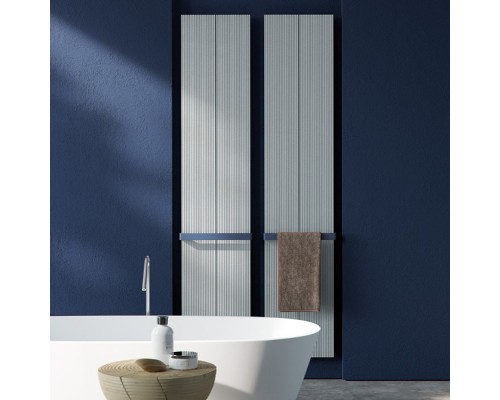 Antrax Lana Полотенцесушитель 40,3x170Hсм., в комплекте с 1 полотенцедержателем, цвет: белый матовый. ECLF1B170002B/BCOR