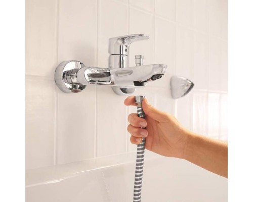 Hansgrohe Rebris S Смеситель для ванны, настенный, цвет: хром. 72440000 Hansgrohe Rebris S Смеситель для ванны, настенный, цвет: хром. 72440000