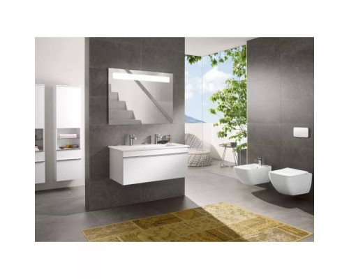 VilleroyBoch Venticello Унитаз 37.5х56х33см., подвесной, безободковый, в комплекте сиденье SlimSeat c микролифтом, CeramicPlus, цвет: альпийский белый. 4611RSR1