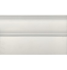 Плинтус Kerama Marazzi Борромео матовый 25х15, светло-бежевый