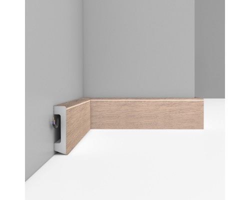 Плинтус напольный DECOMASTER D234-83ДМ (58*16*2400мм)