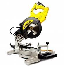Пила торцовочная DeWalt DWS774