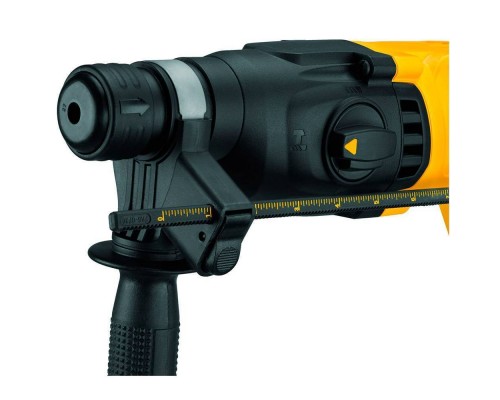 Перфоратор аккумуляторный DeWalt DCH133NT (без акк, без з/у) Перфоратор аккумуляторный DeWalt DCH133NT (без акк, без з/у)