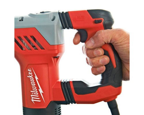 Перфоратор Milwaukee PLH 28 XE Перфоратор Milwaukee PLH 28 XE