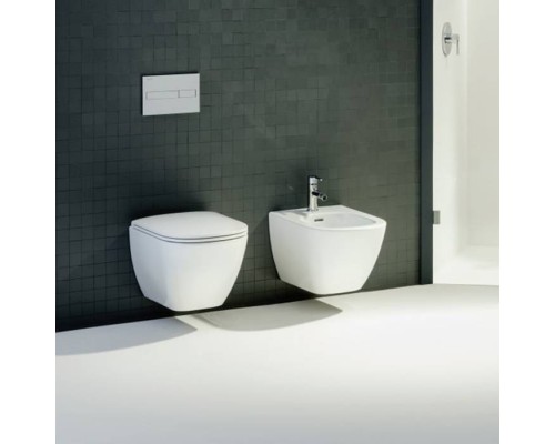 Laufen Lua Унитаз подвесной 52x36см, безободковый, цвет: белый глянцевый. 8.2008.0.000.000.1 Laufen Lua Унитаз подвесной 52x36см, безободковый, цвет: белый глянцевый. 8.2008.0.000.000.1