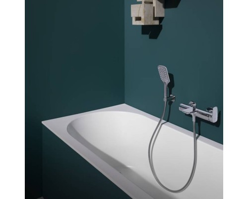 Laufen Cityplus Смеситель для ванны/душа, настенный, с ручным душем MyCity100 и шлангом 150см., цвет: хром. 3.2175.7.004.136.1
