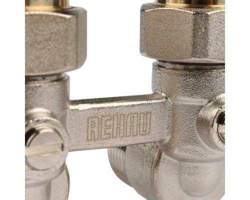 Пара шаровых кранов REHAU RAUTITAN с соед. нип. G 1/2xG 3/4, угловой (никелирован.) (12407371001)
