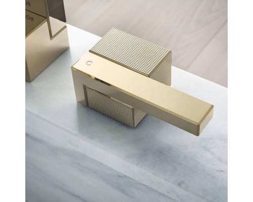 Axor Edge Смеситель для раковины, на 3 отв., с донным клапаном push/open, излив 173мм, алмазная огранка, цвет: золото. 46051990