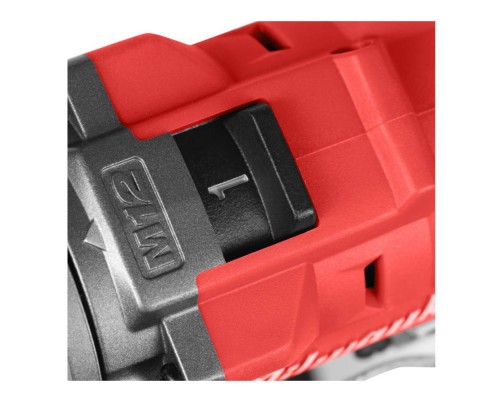 Шуруповерт аккумуляторный Milwaukee M12 FDD2-202Х Шуруповерт аккумуляторный Milwaukee M12 FDD2-202Х