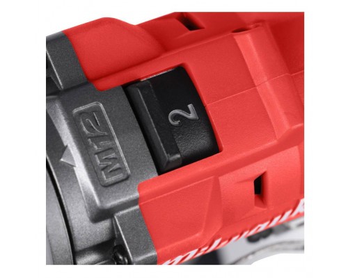 Шуруповерт аккумуляторный Milwaukee M12 FDD2-202Х Шуруповерт аккумуляторный Milwaukee M12 FDD2-202Х