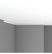 Плинтус потолочный гладкий DECOMASTER 96240 (16*16*2400мм)
