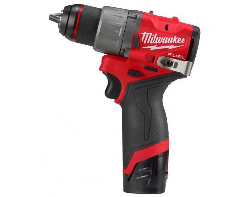 Шуруповерт аккумуляторный Milwaukee M12 FDD2-202Х Шуруповерт аккумуляторный Milwaukee M12 FDD2-202Х