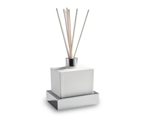 3SC SK 3.0 Ароматический диффузор настольный из белого композита 12хh16х9 см, цвет: хром. SK01PASL