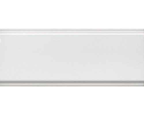 Бордюр Kerama Marazzi Магнолия BDA022R матовый, ректифицированный 12x30 белый
