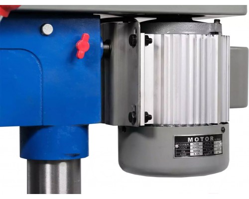 NORDBERG СТАНОК СВЕРЛИЛЬНЫЙ ND25120 (900Вт, 20мм, макс расст до стола 685мм, 12 скоростей, тиски)