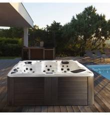 Gruppo Treesse Mykonos Минибассейн 211х211х86см., отдельностоящий с гидромассажем, с цифр и автомат сист. цвет: серый/белый. PMYK01BP