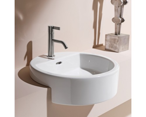 Laufen Living City Раковина 46х46х14 см, 1 отв., с дефектом, цвет: белый. 8.1343.1.000.104.1 с черной точкой Laufen Living City Раковина 46х46х14 см, 1 отв., с дефектом, цвет: белый. 8.1343.1.000.104.1 с черной точкой