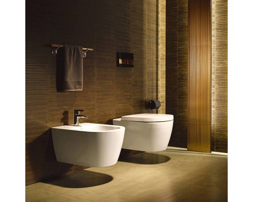 Duravit Me by Starck Унитаз 35.5х37х57см., подвесной, безободковый, с сиденьем, цвет: белый. 45290900A11 (25290900001+002009) Duravit Me by Starck Унитаз 35.5х37х57см., подвесной, безободковый, с сиденьем, цвет: белый. 45290900A11 (25290900001+002009)