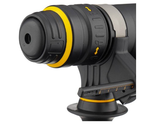 Перфоратор DeWalt D25144KP (с набором оснастки) Перфоратор DeWalt D25144KP (с набором оснастки)