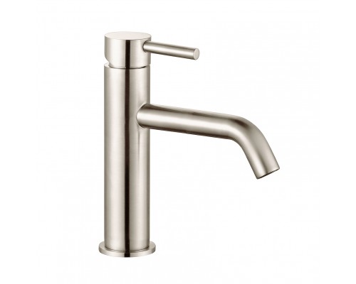 AQM6210BN Siena Смеситель для раковины 82 мм, гладкий, подводка ½ никель шлифованный AQM6210BN