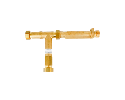 Отдельный компонент насосно-смесительного узла - соединительный тройник с обратным колпачком и гильзой для накладного датчика