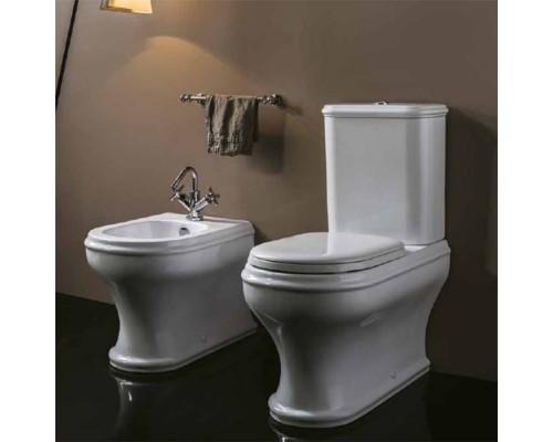 Azzurra Charme Унитаз моноблок 69x40xH84 см, слив универсальный, с бачком, с механизмом, сиденье микролифт, с креплением VFV, цвет: Bianco lucido/золото. CHCSMB000000/(CHA400/MBL bi), CHVCMP000000BI/(CHA100/MBP bi), CHA1800/F bi/oro, 7509K1 Azzurra Charme Унитаз моноблок 69x40xH84 см, слив универсальный, с бачком, с механизмом, сиденье микролифт, с креплением VFV, цвет: Bianco lucido/золото. CHCSMB000000/(CHA400/MBL bi), CHVCMP000000BI/(CHA100/MBP bi), CHA1800/F bi/oro, 7509K1