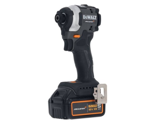 Шуруповерт аккумуляторный импульсный DeWalt McLaren Limited Edition DCF85MP2T (2 акк; з/у) Шуруповерт аккумуляторный импульсный DeWalt McLaren Limited Edition DCF85MP2T (2 акк; з/у)