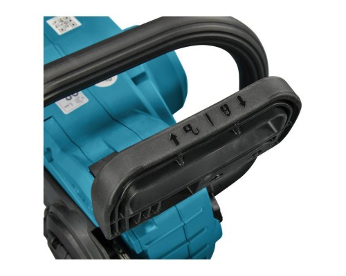 Пила цепная аккумуляторная Makita DUC307RT (АКБ и ЗУ) Пила цепная аккумуляторная Makita DUC307RT (АКБ и ЗУ)