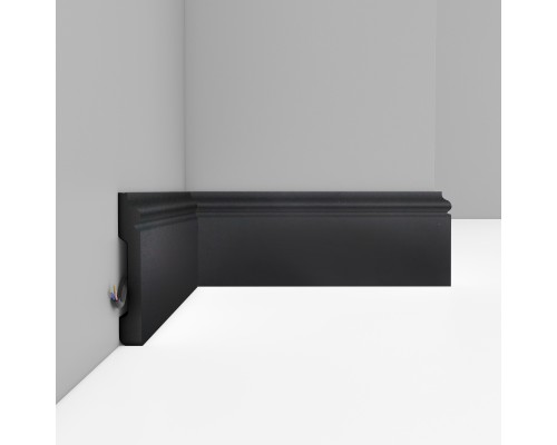 Плинтус напольный DECOMASTER D005-112G ДМ (79*13*2400мм)