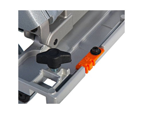Пила дисковая электрическая Makita 5903R