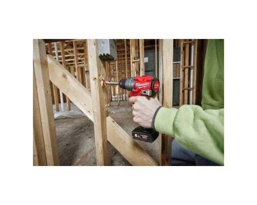 Шуруповерт аккумуляторный Milwaukee M12 FDD2-0
