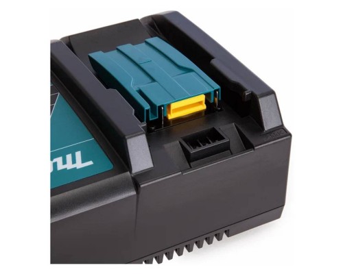 Набор Makita BL1830B + DC18RC (191A24-4)