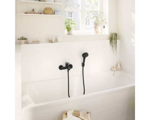 Hansgrohe Rebris S Смеситель для ванны, настенный, цвет: черный матовый. 72440670 Hansgrohe Rebris S Смеситель для ванны, настенный, цвет: черный матовый. 72440670