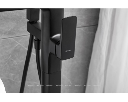 Смеситель для ванны Allen Brau Infinity 5.21009-31 (с внутренней частью) черный матовый
