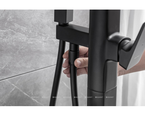 Смеситель для ванны Allen Brau Infinity 5.21009-31 (с внутренней частью) черный матовый