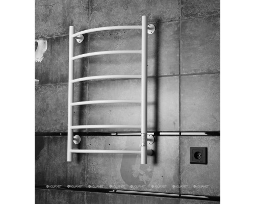 Полотенцесушитель электрический Пэк сп 5/8050 белый ВГП 800x532 Белый