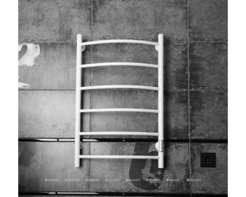 Полотенцесушитель электрический Пэк сп 5/8050 белый ВГП 800x532 Белый