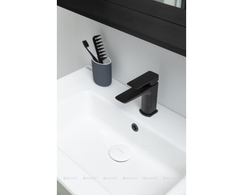 Смеситель для раковины Allen Brau Infinity 5.21001-31 черный матовый