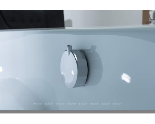Акриловая ванна Aquanet Malta New 150x150 (с каркасом)