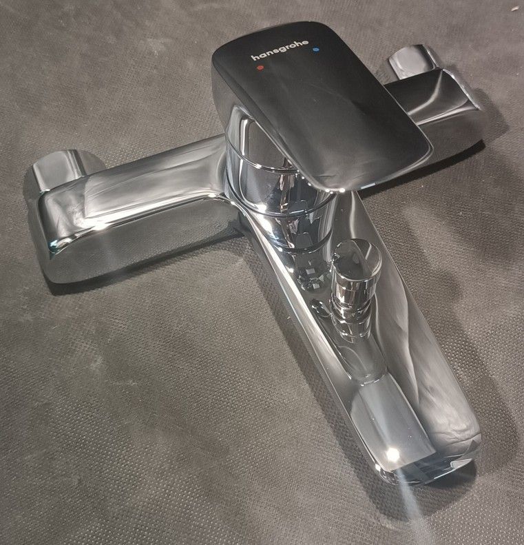 Смеситель для ванны Hansgrohe Logis 71400000
