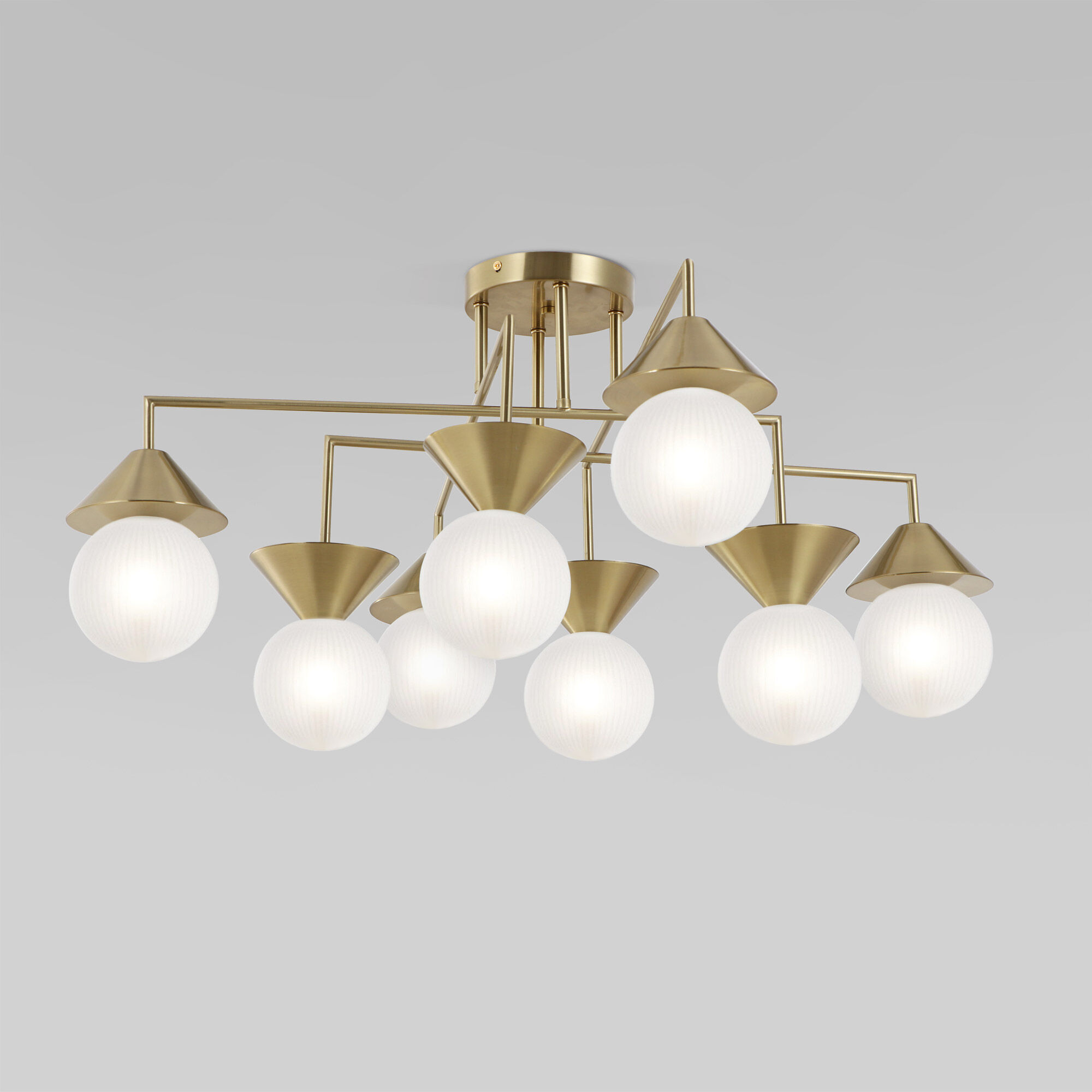 Умная потолочная люстра со стеклянными фактурными плафонами 302002/8 латунь Smart