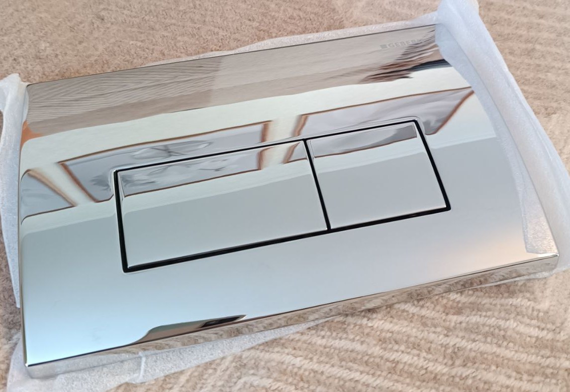 Смывная клавиша Geberit Sigma20 115.260.21.1 двойной смыв хром 115.260.21.1