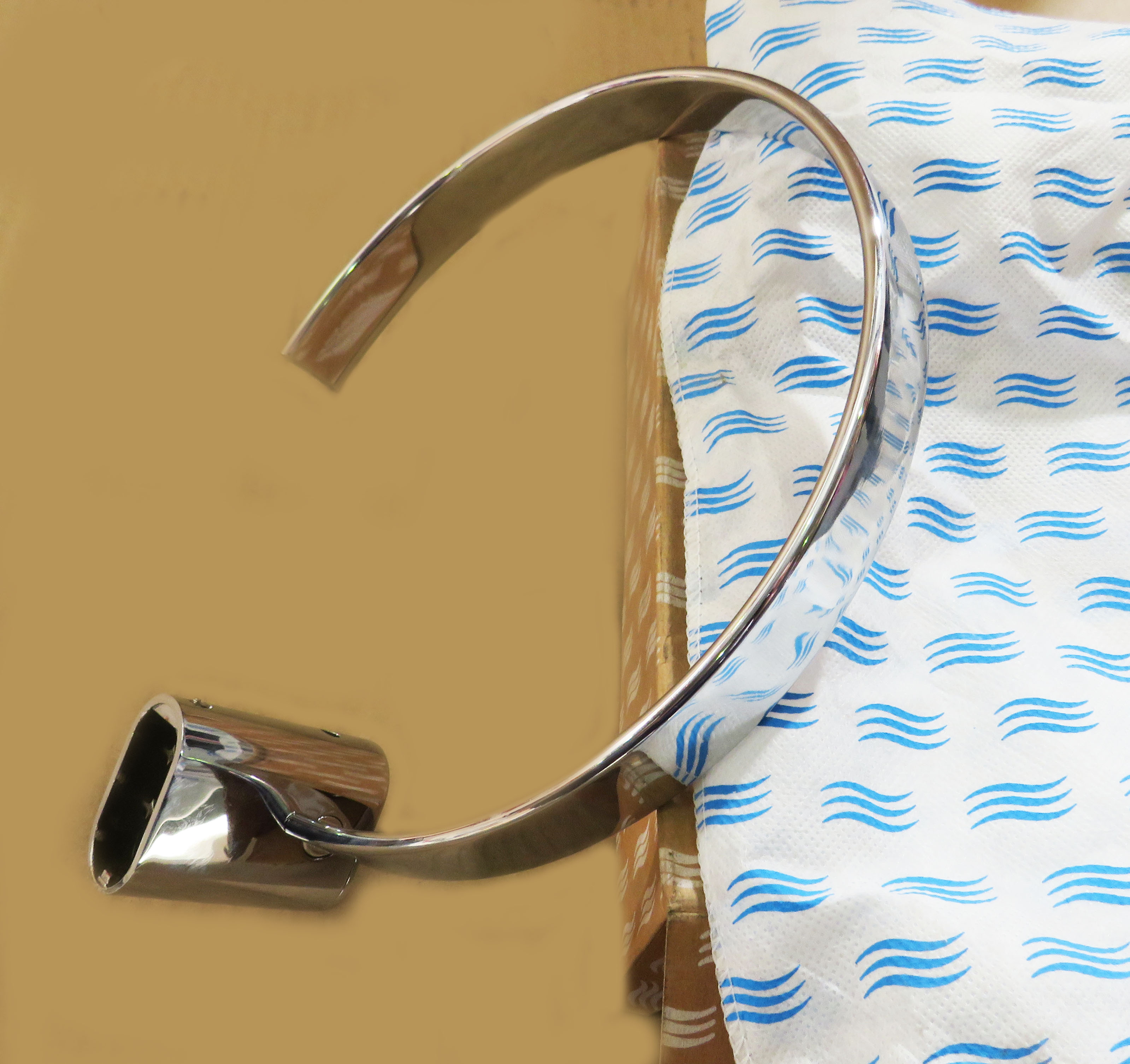 Полотенцедержатель круглый Inda Joy хром A51160 CR