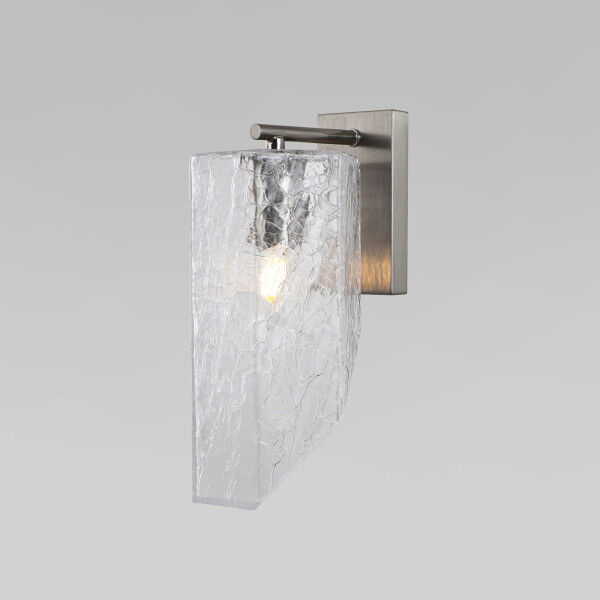 Настенный светильник с плафоном из фактурного стекла 381/1